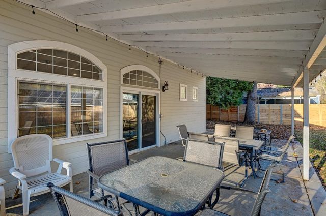 21965 Sawmill Flat Rd, Sonora, CA 95370