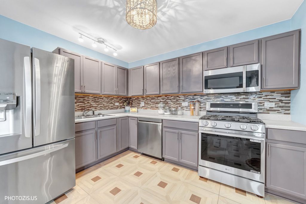 1265 S Saint Louis Avenue, Chicago, IL 60623 — photo 4