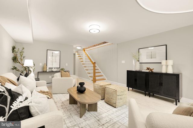 821 Q STREET, Washington, DC 20001
