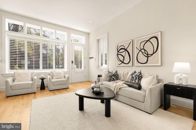 821 Q STREET, Washington, DC 20001