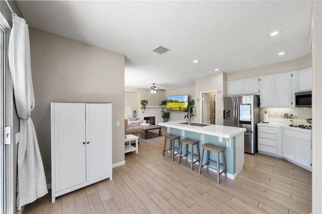 41309 Pine Tree Circle, Temecula, CA 92591