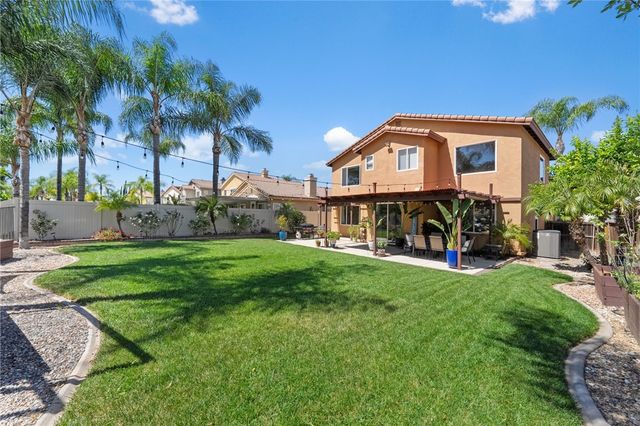 41309 Pine Tree Circle, Temecula, CA 92591