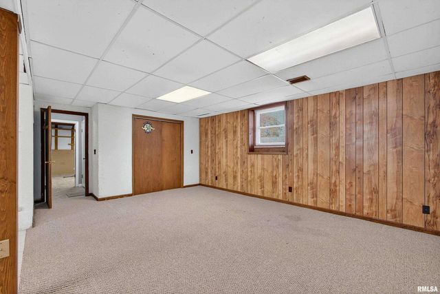 304 4TH Avenue, Colona, IL 61241