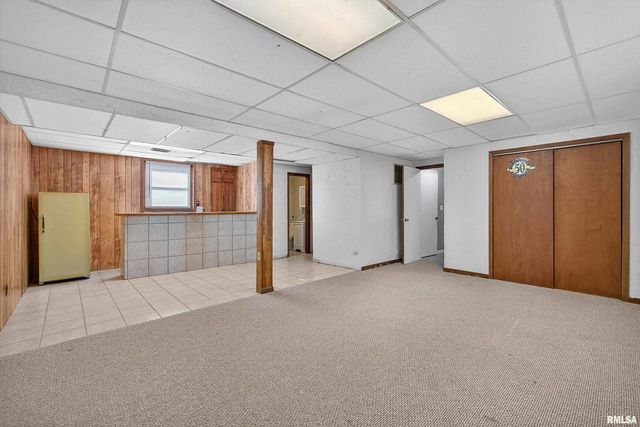 304 4TH Avenue, Colona, IL 61241