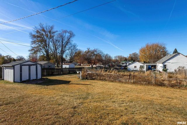 304 4TH Avenue, Colona, IL 61241