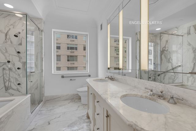 15 Central Park W Apt 6G, New York City, NY 10023