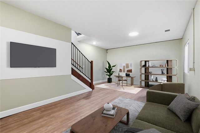 2110 E 223rd Street, Cleveland, MO 64734
