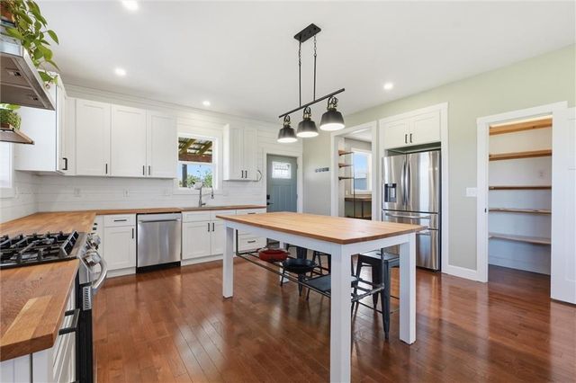 2110 E 223rd Street, Cleveland, MO 64734