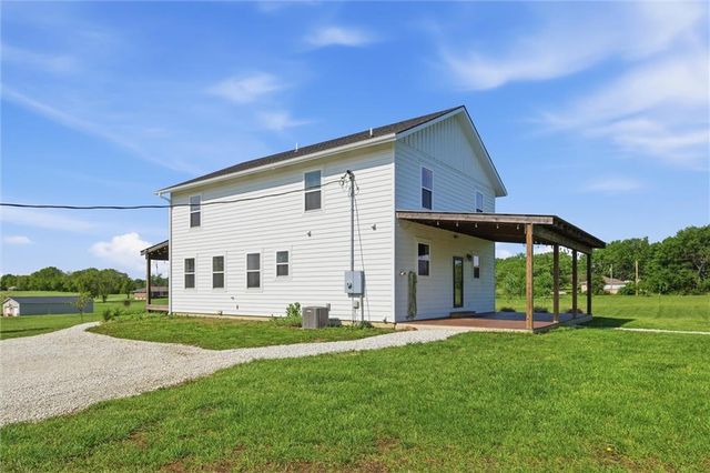2110 E 223rd Street, Cleveland, MO 64734