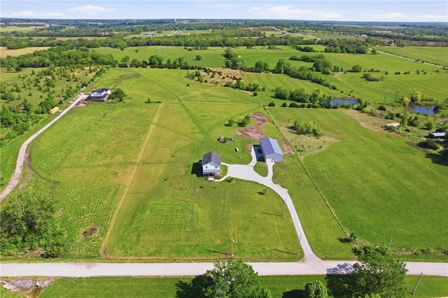 2110 E 223rd Street, Cleveland, MO 64734