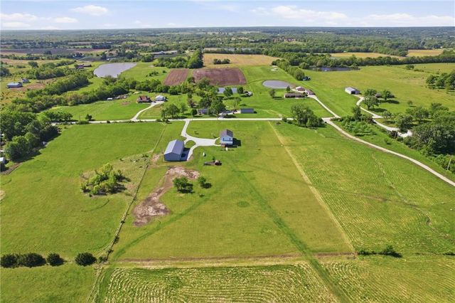 2110 E 223rd Street, Cleveland, MO 64734