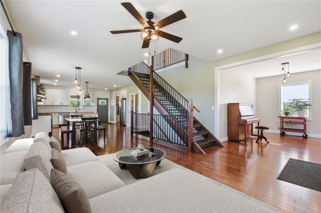 2110 E 223rd Street, Cleveland, MO 64734