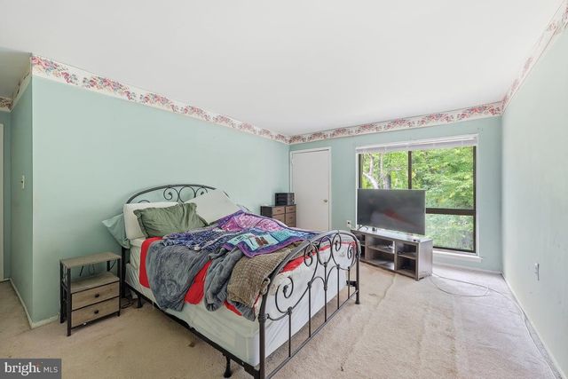 906 TIMBER CREEK RD, Clementon, NJ 08021