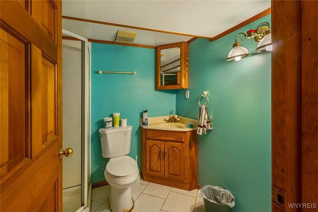 4797 Beach Ridge Road, Pendleton, NY 14094