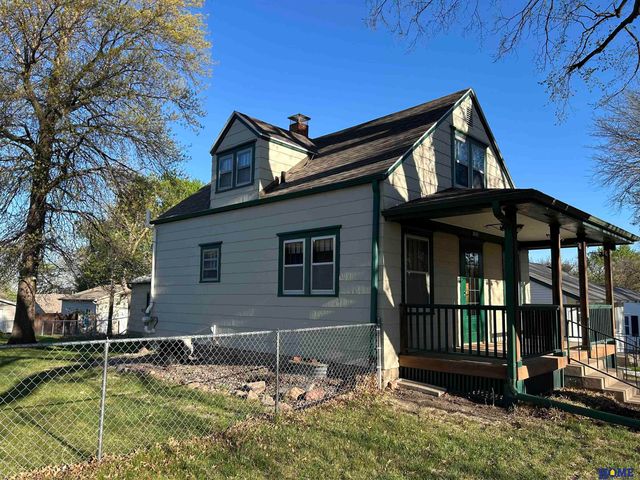 3835 S 16th Street, Lincoln, NE 68502