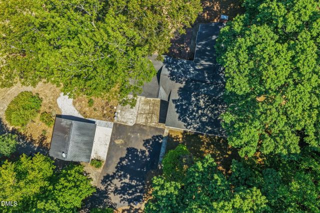 9001 Old Creedmoor Road, Raleigh, NC 27613