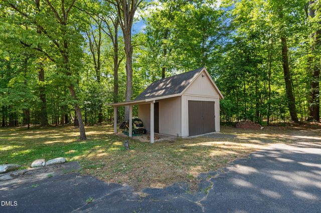 9001 Old Creedmoor Road, Raleigh, NC 27613
