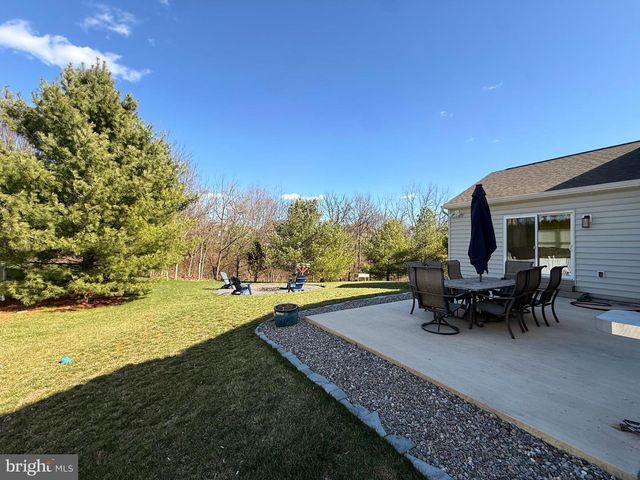 1805 BOXWOOD COVE, Palmyra, PA 17078