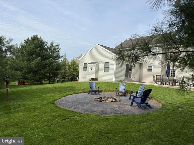 1805 BOXWOOD COVE, Palmyra, PA 17078