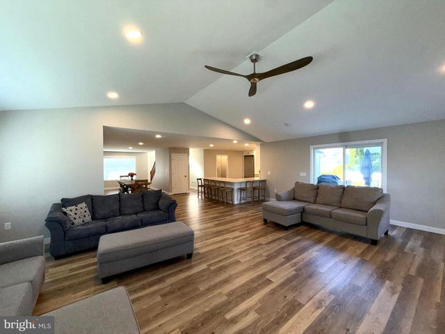 1805 BOXWOOD COVE, Palmyra, PA 17078