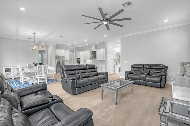 1047 Ember Ridge Run, Loxahatchee, FL 33470