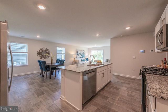 5213 CROOKED LN, Stephens City, VA 22655
