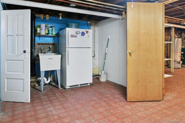 6537 77th Place, Middle Village, NY 11379