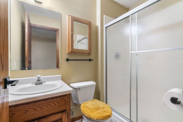 9069 Jeffery Avenue S, Cottage Grove, MN 55016