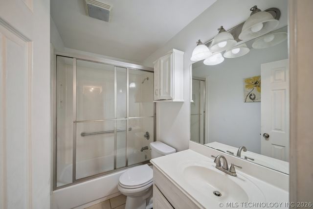 1404 N Dogwood Street, Owasso, OK 74055