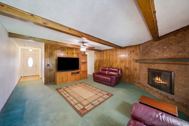 1404 N Dogwood Street, Owasso, OK 74055