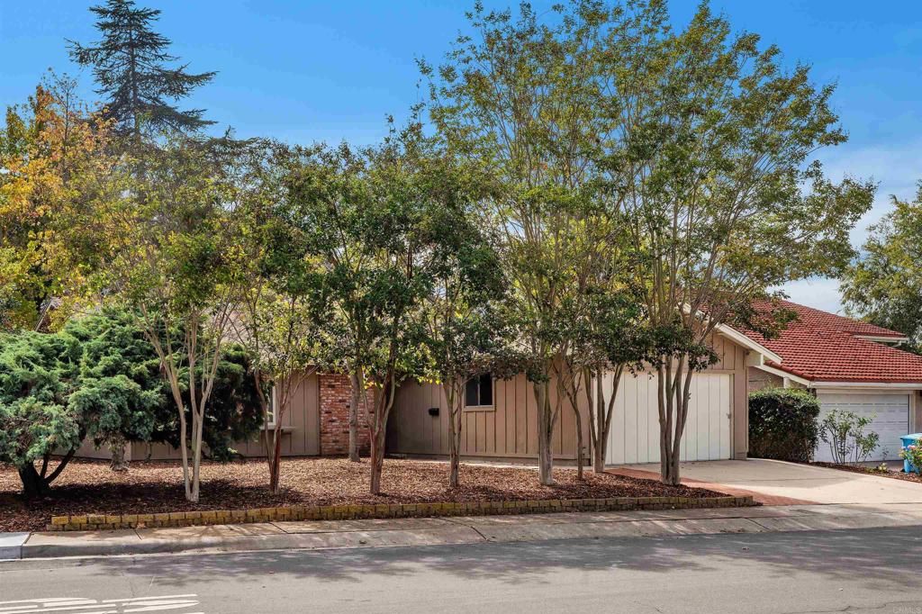 4795 Robbins St, San Diego, CA 92122 — photo 2