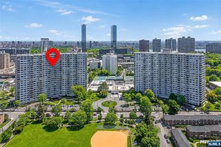 2100 Linwood 17C, Fort Lee, NJ 07024