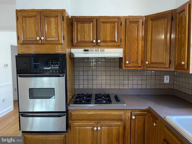 7940 CHURCH ROAD, Jenkintown, PA 19046