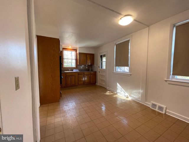 7940 CHURCH ROAD, Jenkintown, PA 19046