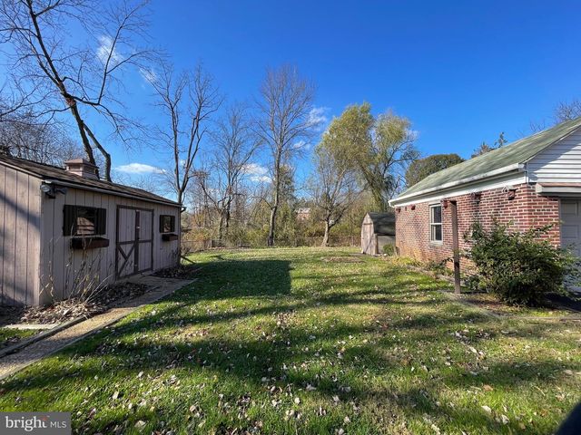 7940 CHURCH ROAD, Jenkintown, PA 19046