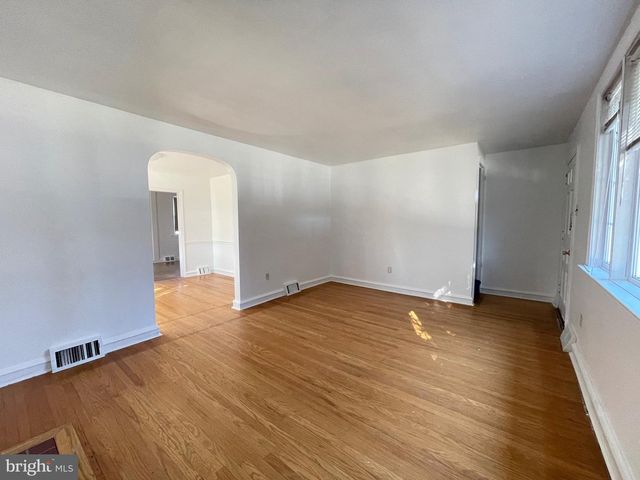 7940 CHURCH ROAD, Jenkintown, PA 19046