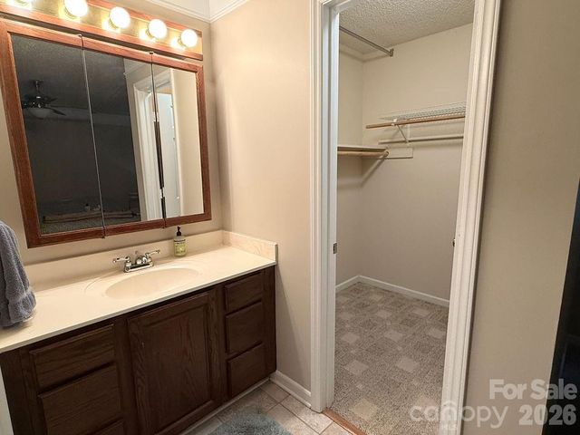 11718 Rimrock Canyon Drive, Charlotte, NC 28226