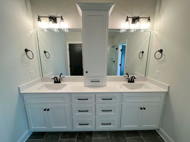 2445 N Commerce Rd, Lebanon, TN 37090