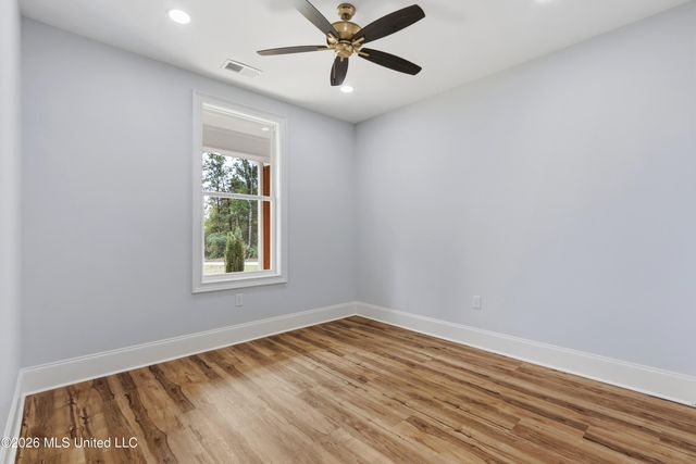 1288 Saint Paul Road, Byhalia, MS 38611