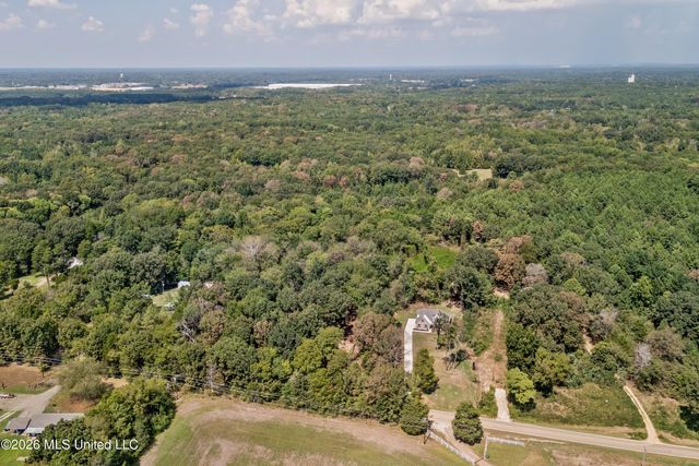 1288 Saint Paul Road, Byhalia, MS 38611