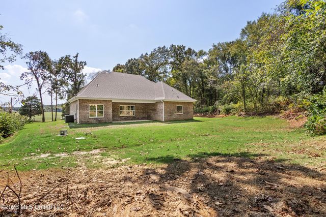 1288 Saint Paul Road, Byhalia, MS 38611