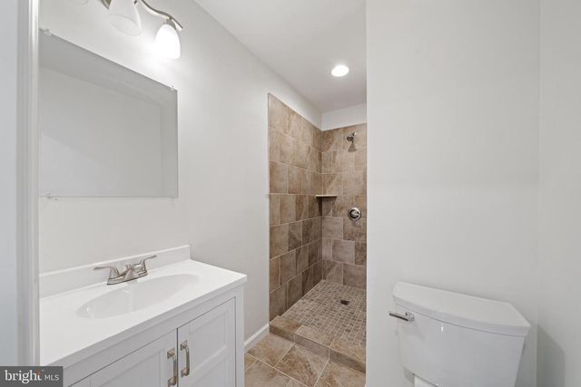 5209 WOODVILLE RD, Mt Airy, MD 21771