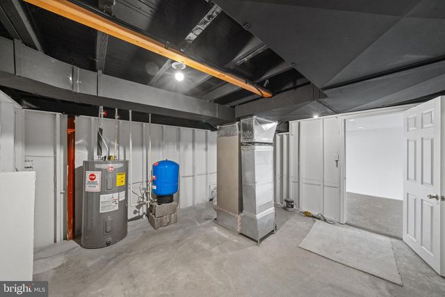 5209 WOODVILLE RD, Mt Airy, MD 21771