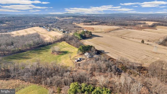 5209 WOODVILLE RD, Mt Airy, MD 21771