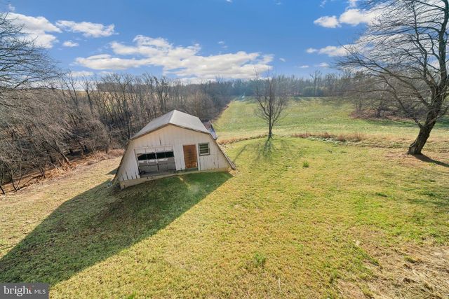 5209 WOODVILLE RD, Mt Airy, MD 21771