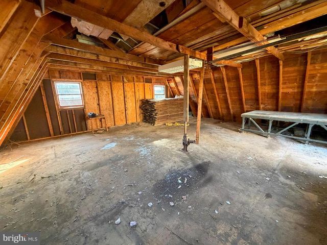 5209 WOODVILLE RD, Mt Airy, MD 21771