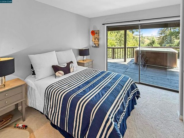 130 Hillcroft Way, Walnut Creek, CA 94597