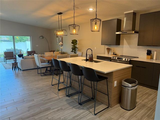 2023 WHITE AVENUE, Orlando, FL 32806