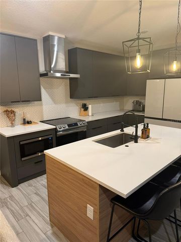 2023 WHITE AVENUE, Orlando, FL 32806