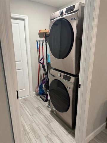 2023 WHITE AVENUE, Orlando, FL 32806